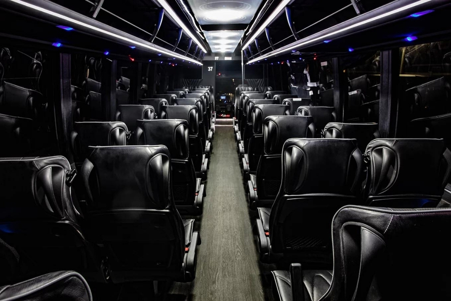 Coach Bus with Bathroom