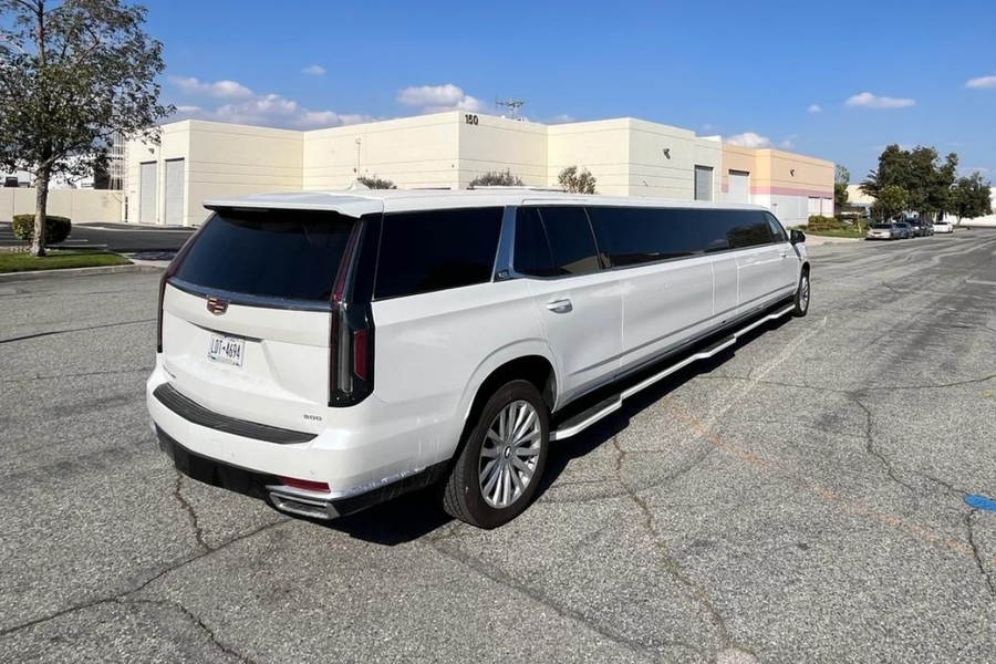 Cadillac-Escalade-Limo