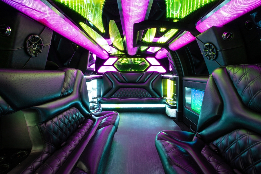 Cadillac-Escalade-Limousine