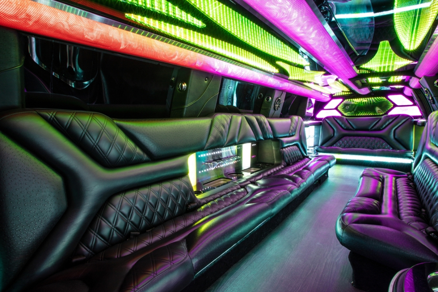 Cadillac-Escalade-Limousine