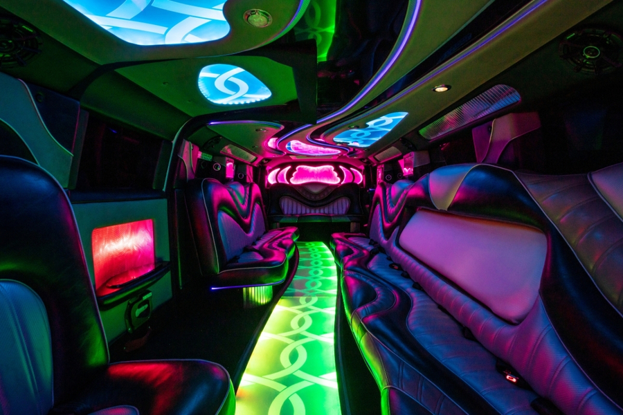 Hummer-Jet-Door-Limousine