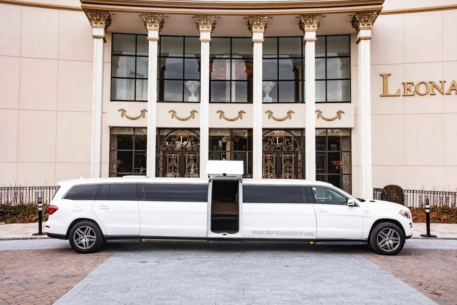 Mercedes-Benz-GL450-Limo