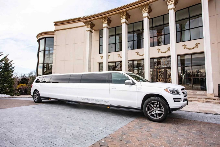 Mercedes-Benz-GL450-Limo
