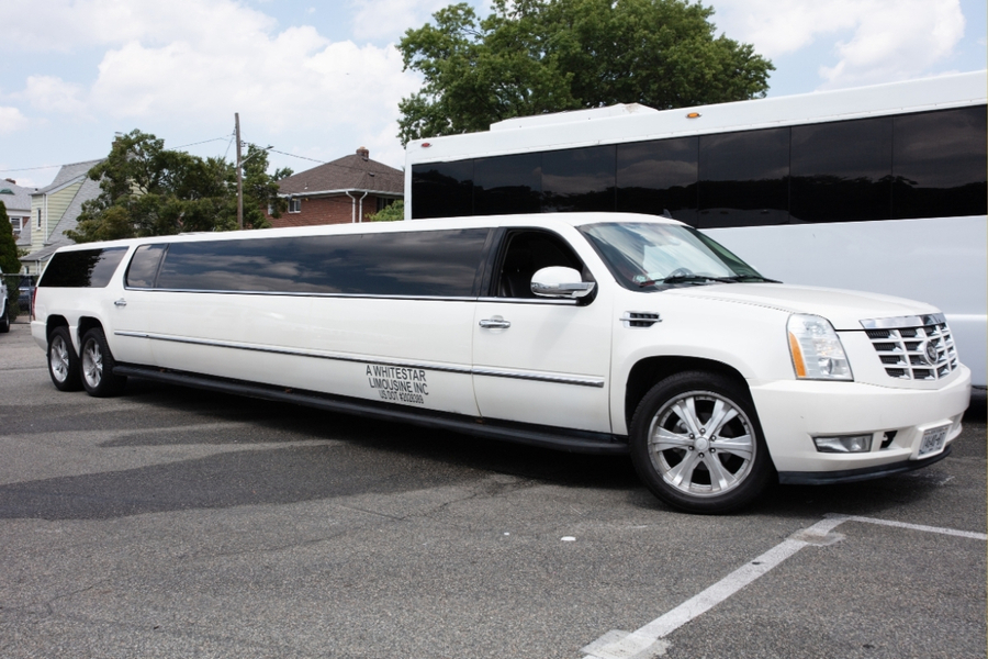 Cadillac-Escalade-Delux-Limo