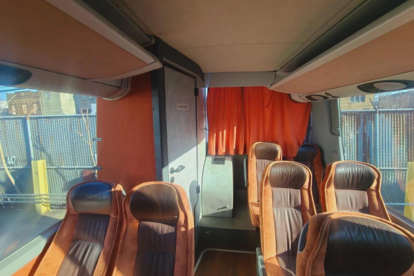 Coach-Bus-Long-Island